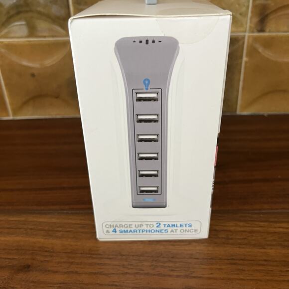 Aduro Power Tower 6-Port USB Desktop Charging Station NIB - Picture 4 of 5